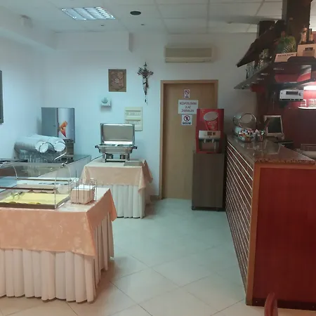 Couette-café Paula Trogir