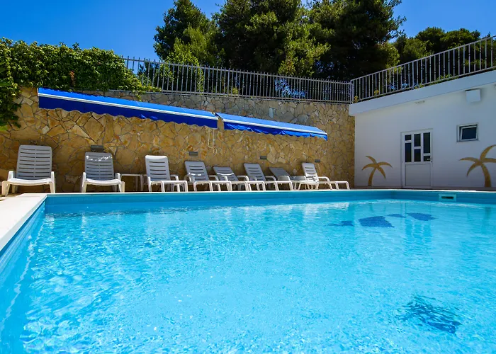 krevet i doručak Boutique Paula 3*