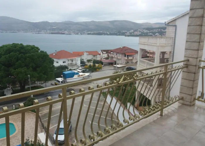 Couette-café Boutique Paula Trogir