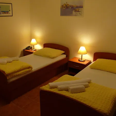 Boutique Paula Bed and breakfast