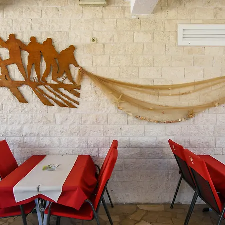 Boutique Paula Nocleg ze śniadaniem 3*