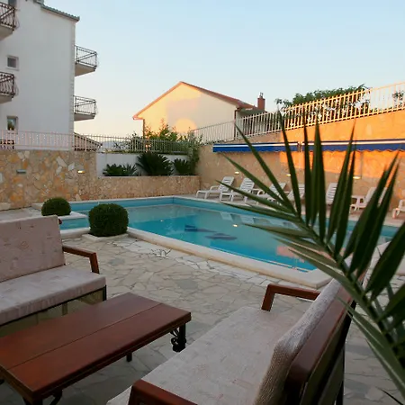 Boutique Paula Trogir