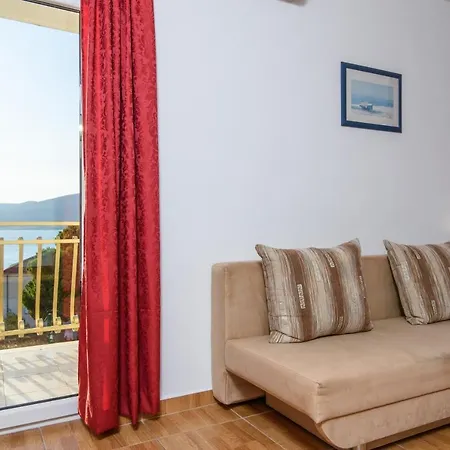 Bed & Breakfast Boutique Paula Okrug Gornji