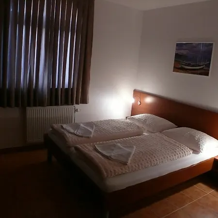 Bed & Breakfast Boutique Paula Okrug Gornji