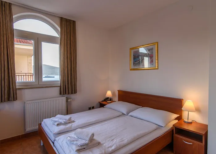 Boutique Paula 3*