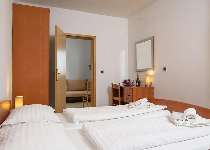 Boutique Paula 3*