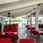 Boutique Paula 3* Traù