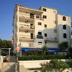 Bed & Breakfast Boutique Paula Traù