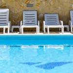 Boutique Paula 3* Traù