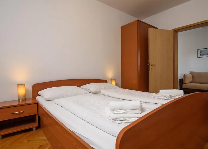 Boutique Paula Трогир